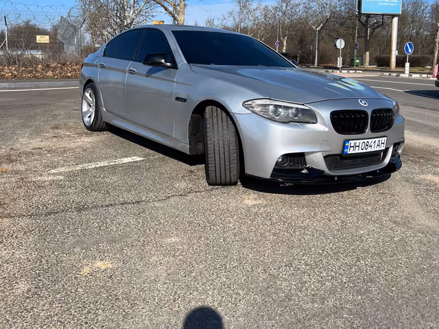 BMW 5 серії - фото 4