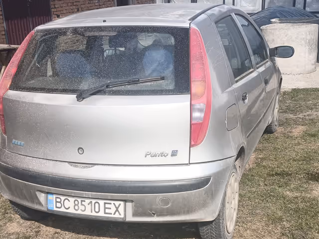 Fiat Punto - фото 2