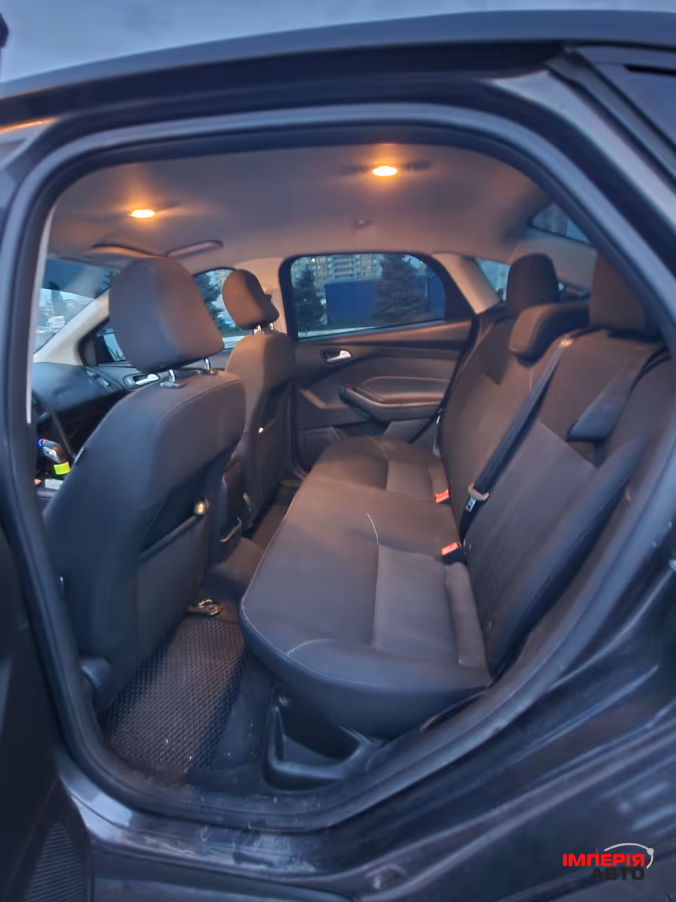 Ford Focus - фото 5