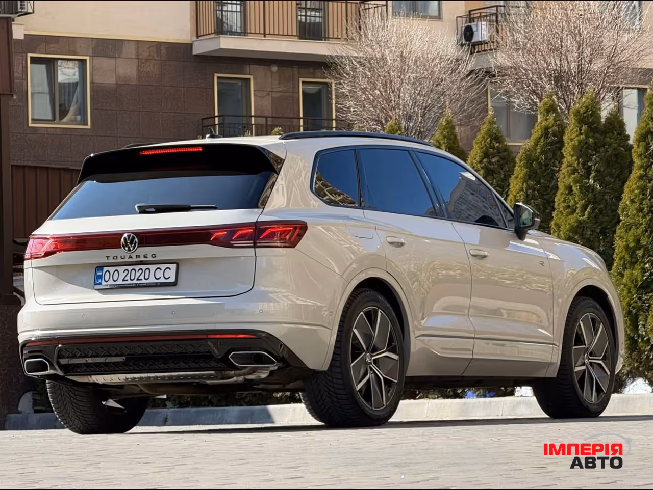 Volkswagen Touareg - фото 3