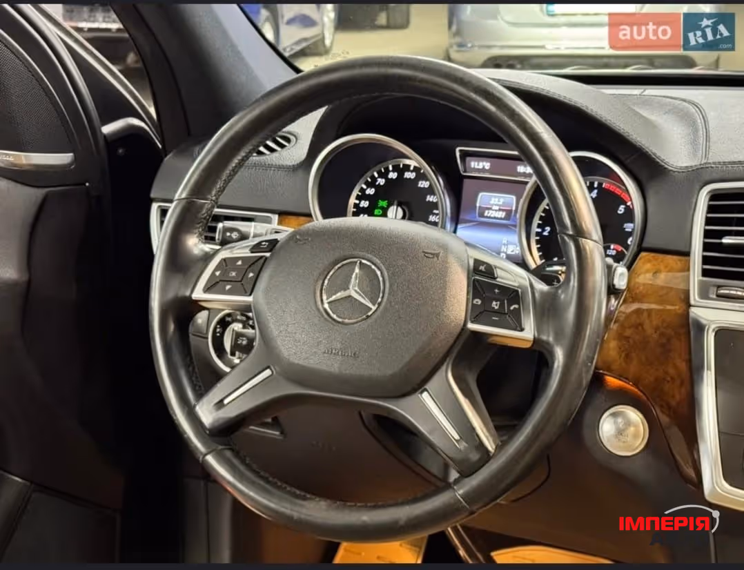 Mercedes-Benz GL-Класс - фото 20