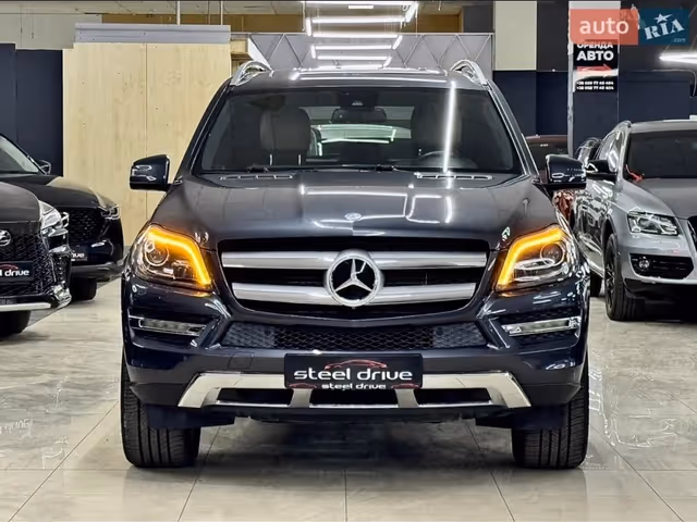 Mercedes-Benz GL-Класс - фото 2