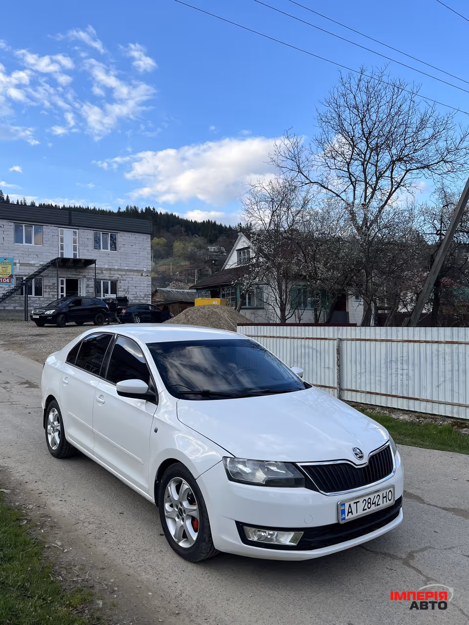 Skoda Rapid - фото 19