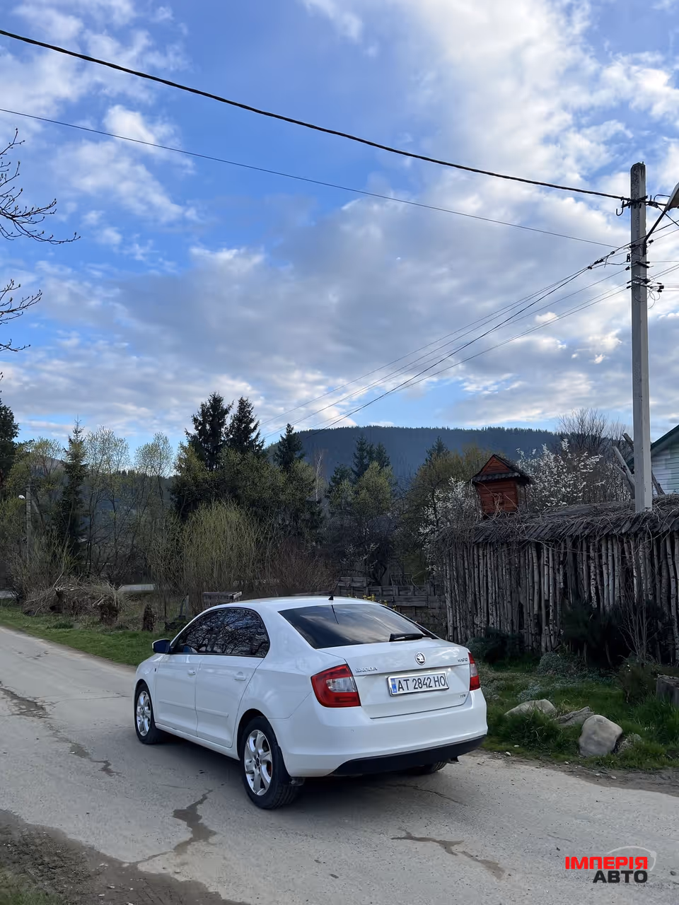 Skoda Rapid - фото 23