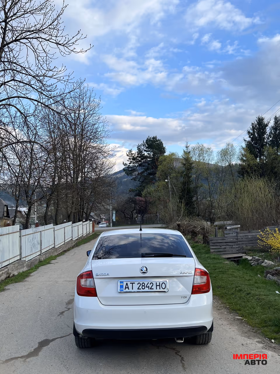 Skoda Rapid - фото 22