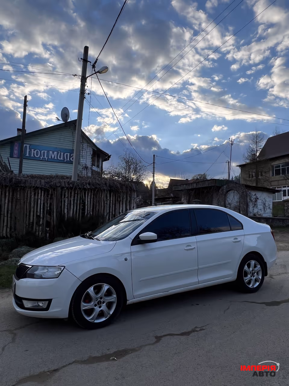 Skoda Rapid - фото 14