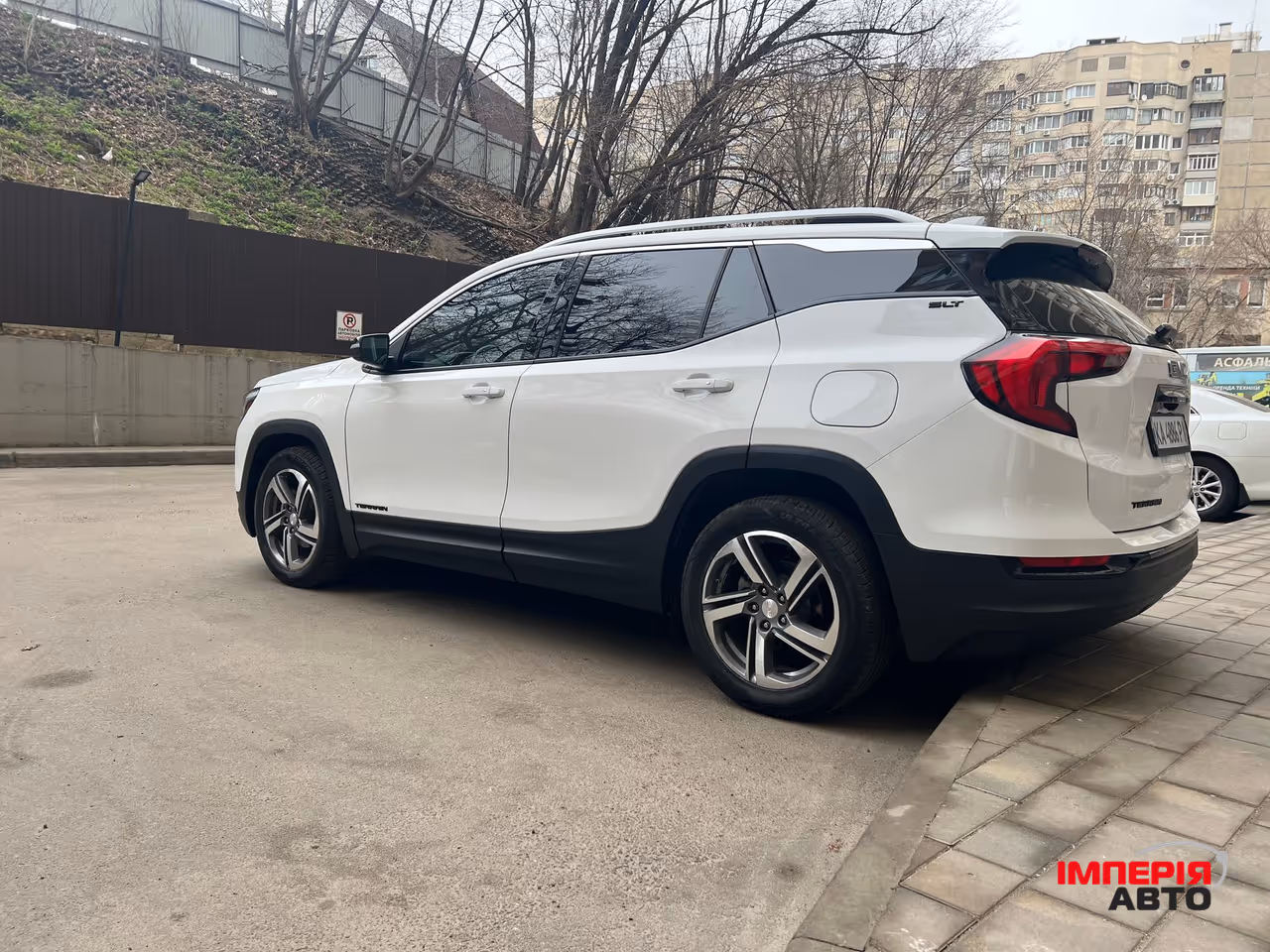 GMC Terrain - фото 10