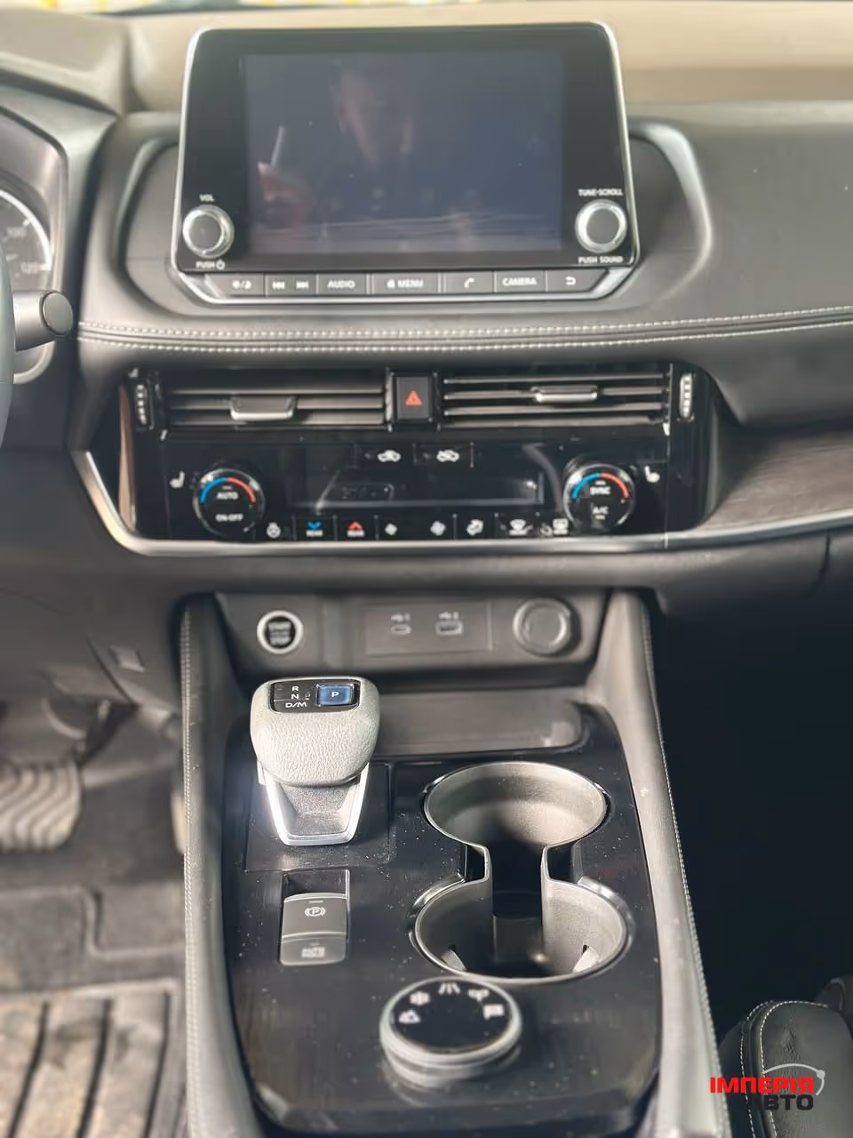 Nissan Rogue - фото 6