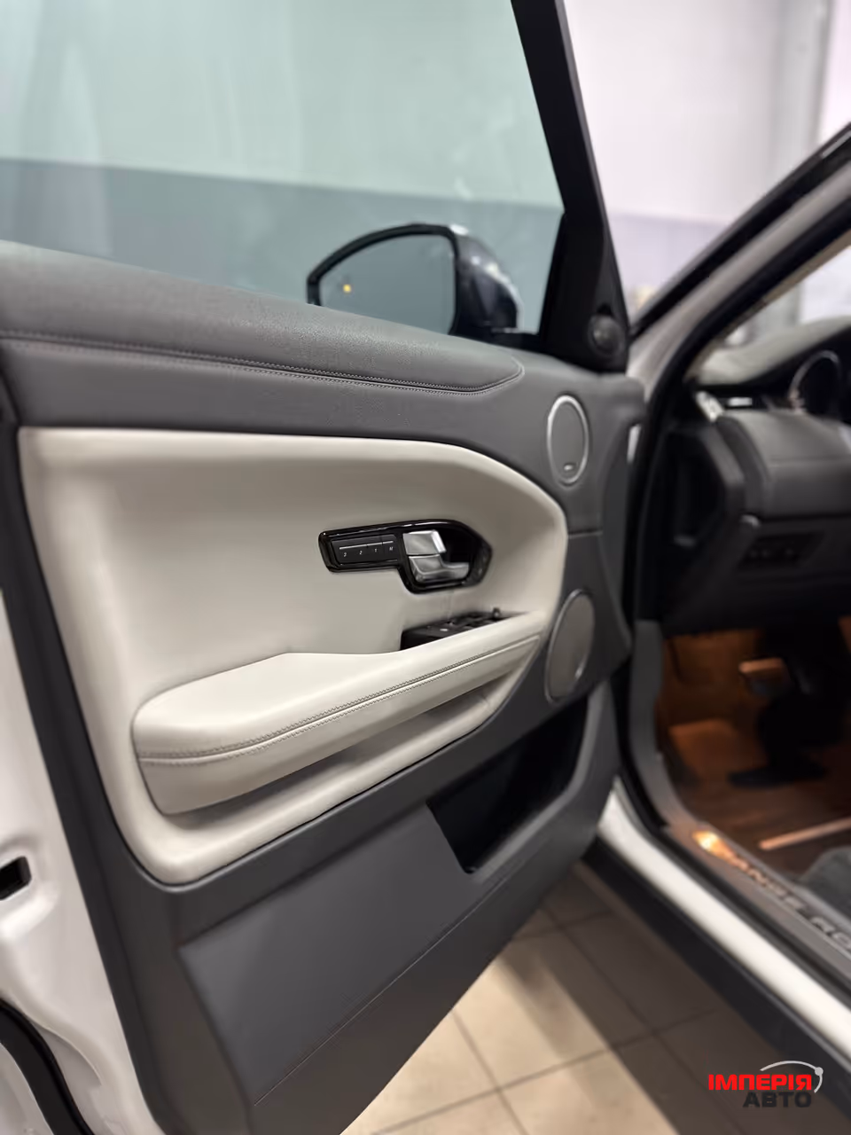 Land Rover Range Rover Evoque - фото 7