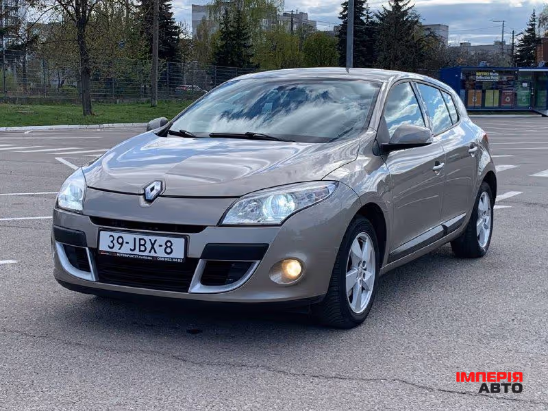 Renault Megane - фото 7