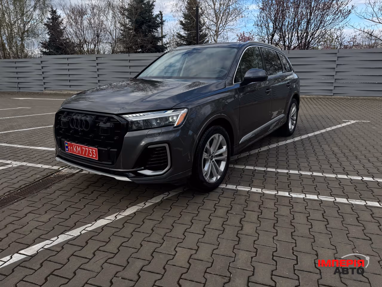 Audi Q7 - фото 3