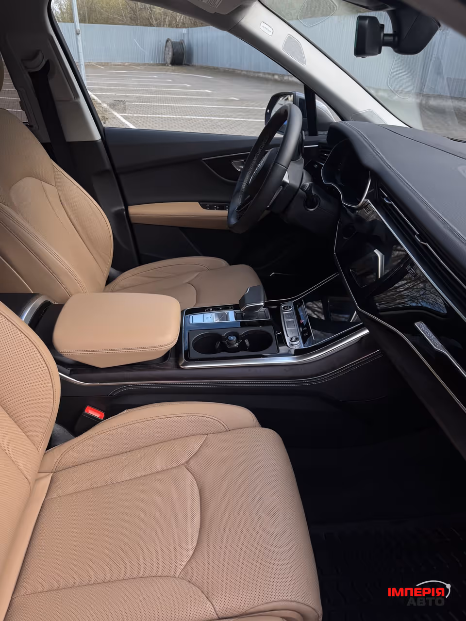 Audi Q7 - фото 5