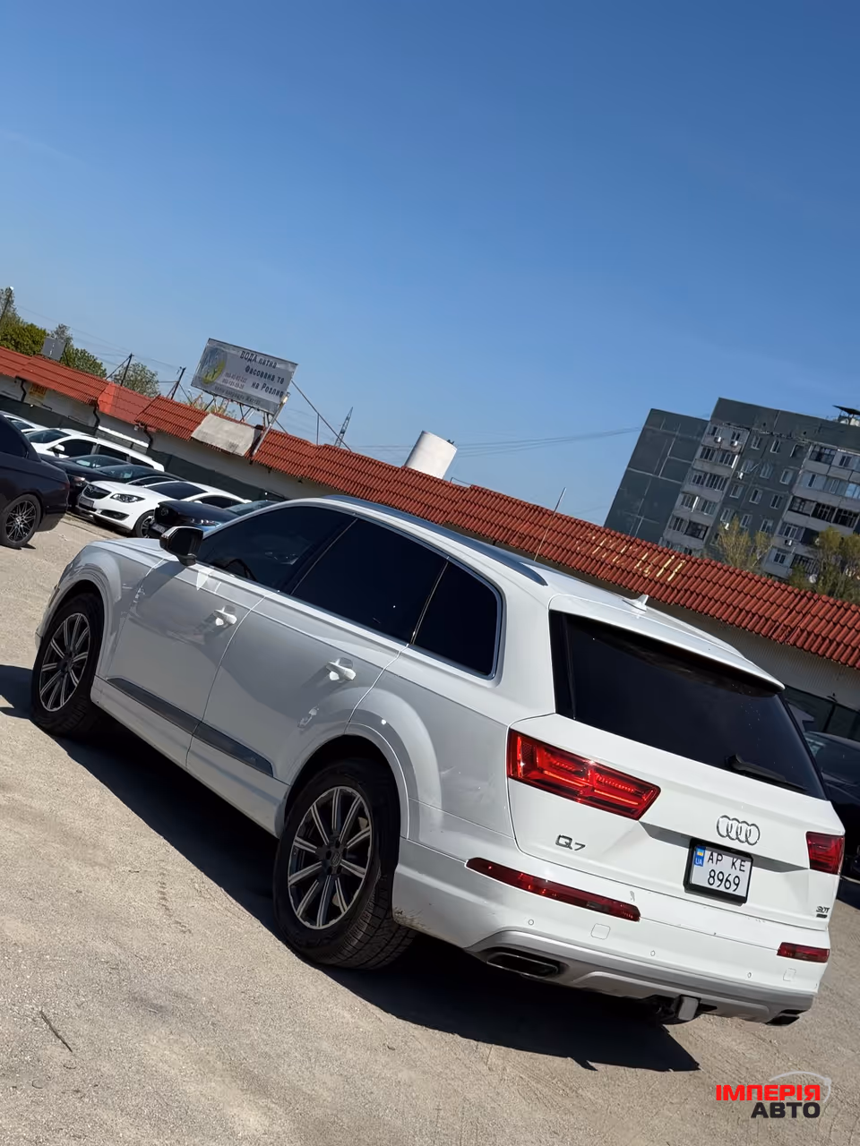 Audi Q7 - фото 4
