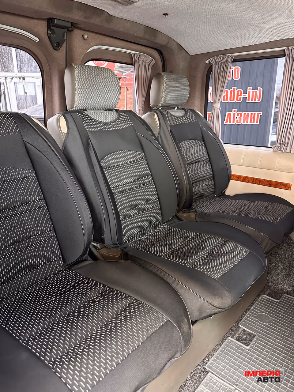 Renault Trafic - фото 13