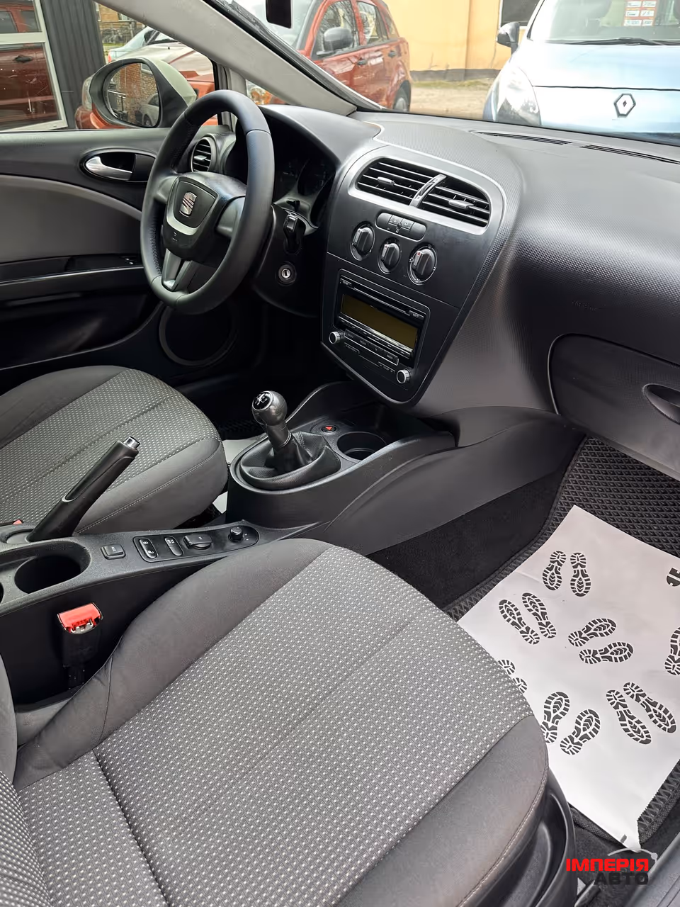 SEAT Leon Cupra - фото 5