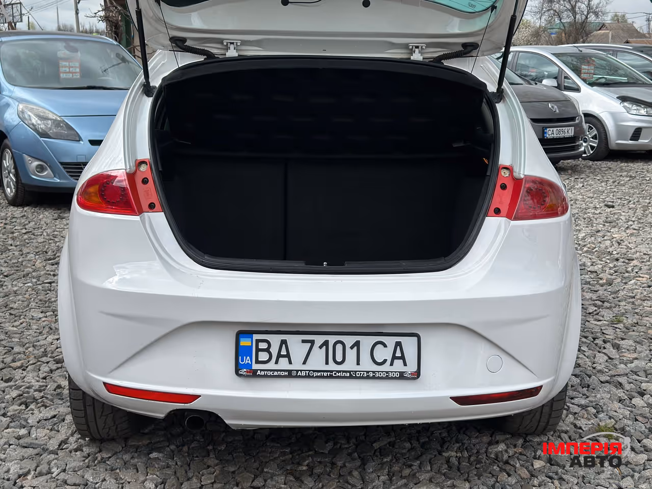SEAT Leon Cupra - фото 11