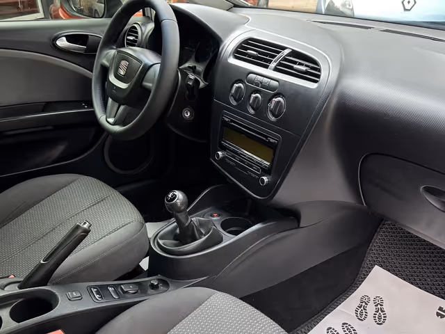 SEAT Leon Cupra - фото 5