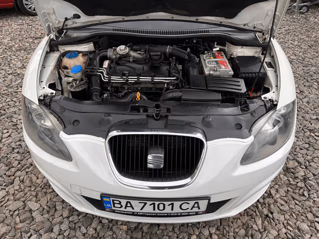 SEAT Leon Cupra - фото 4