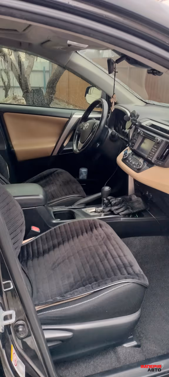 Toyota RAV4 - фото 19