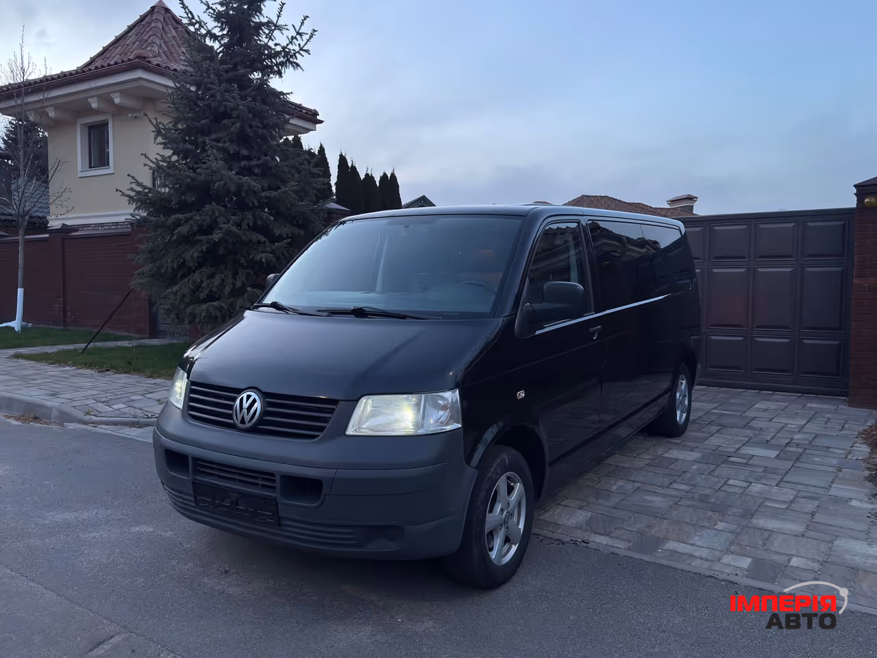 Volkswagen Transporter - фото 6