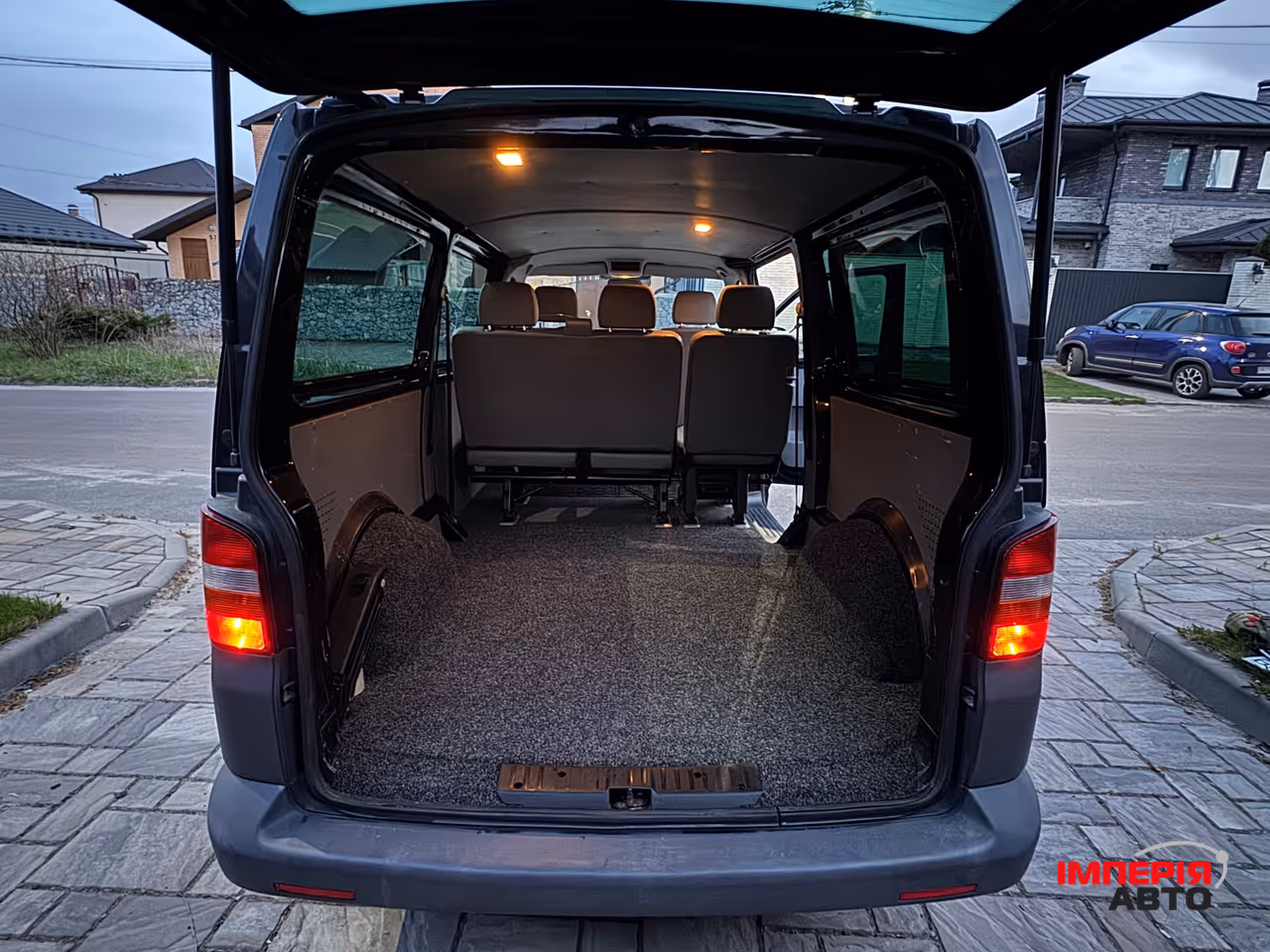 Volkswagen Transporter - фото 33