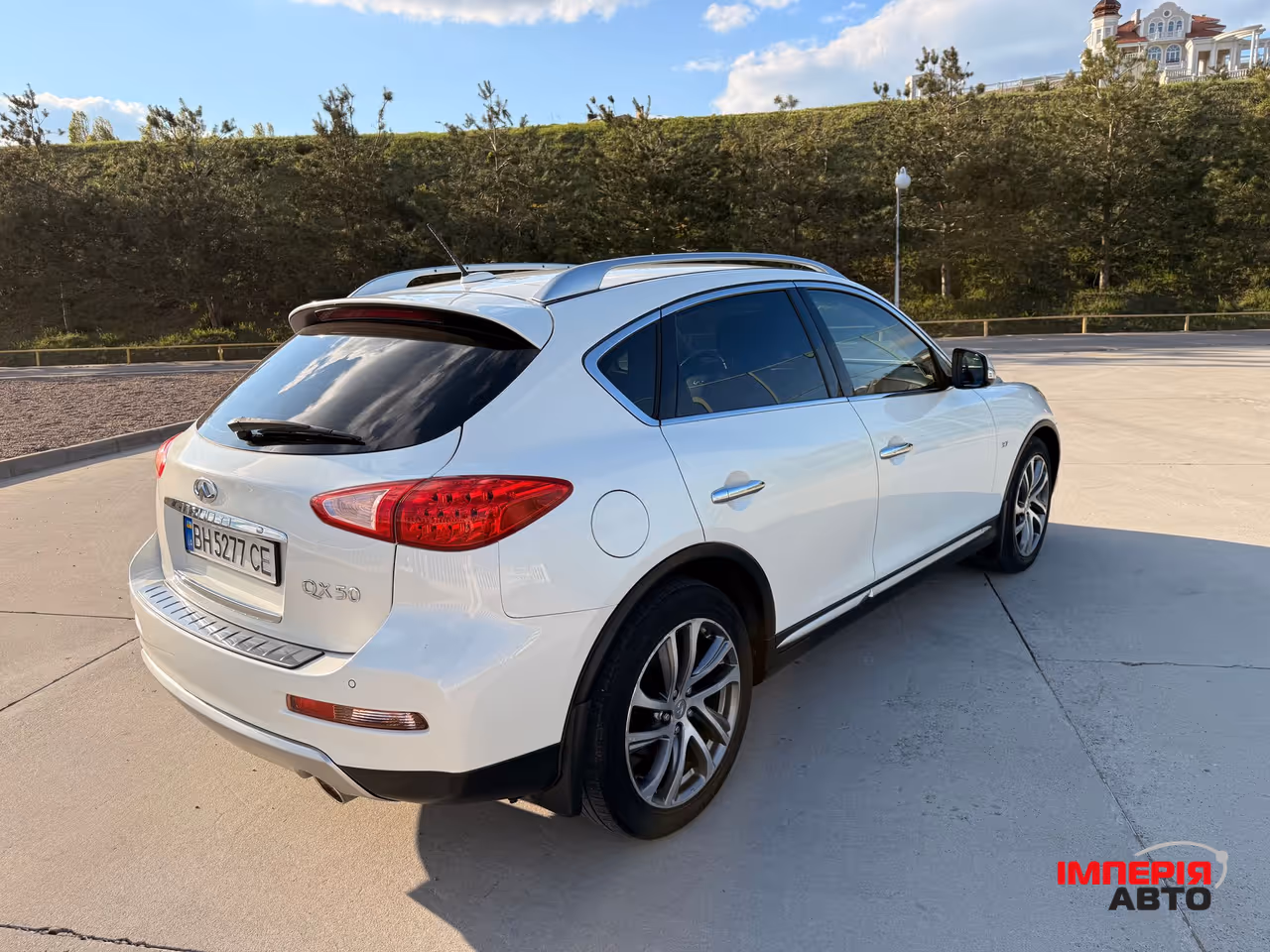Infiniti QX50 - фото 4