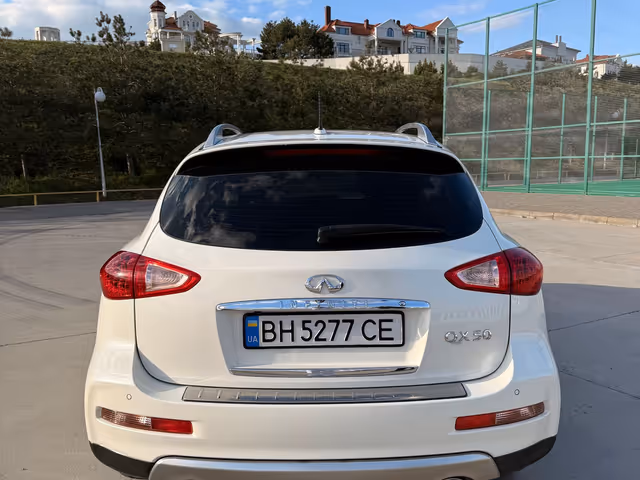 Infiniti QX50 - фото 5