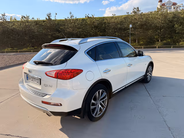 Infiniti QX50 - фото 4
