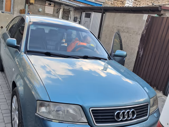 Audi A6 - фото 1