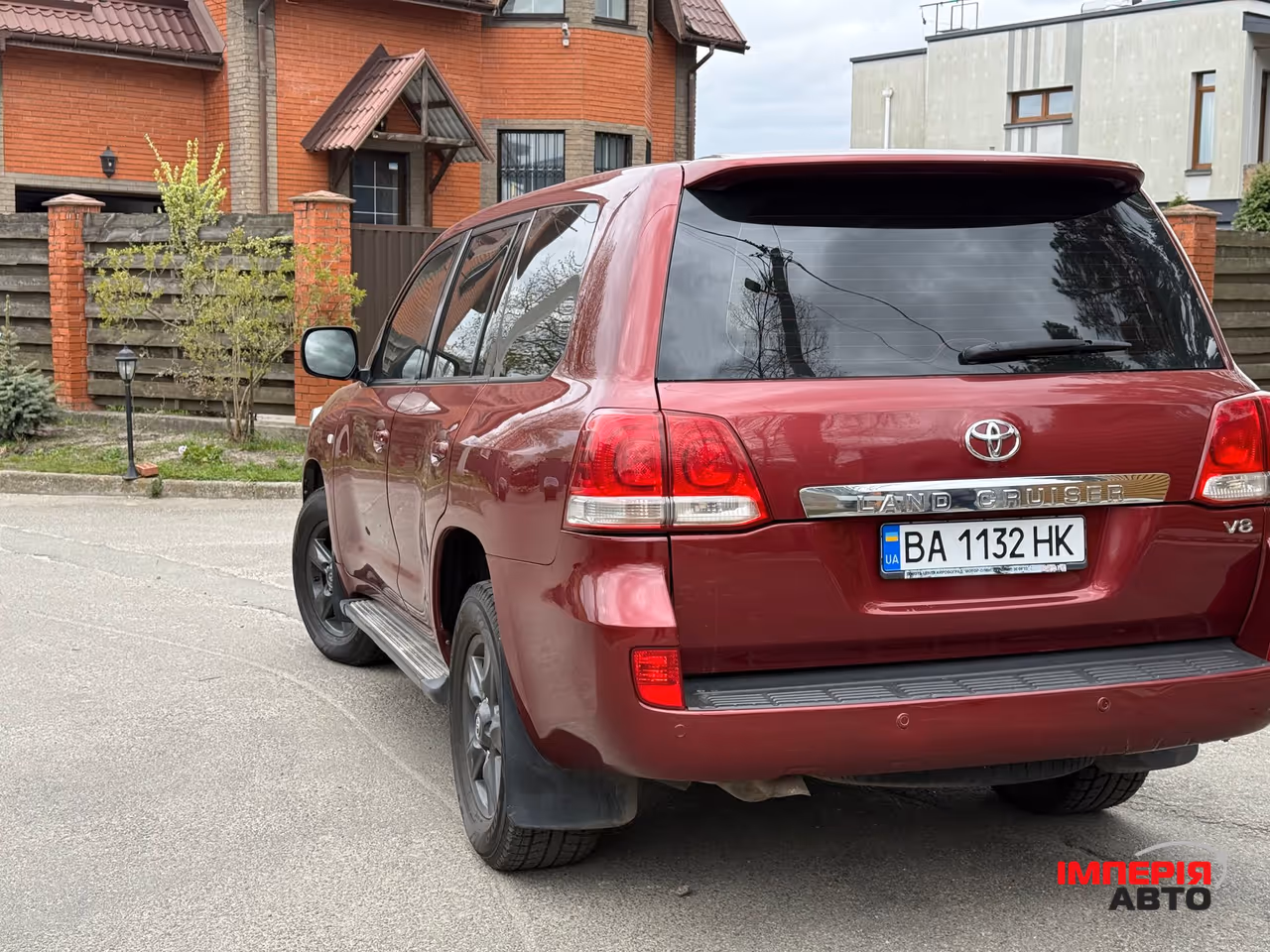 Toyota Land Cruiser - фото 2