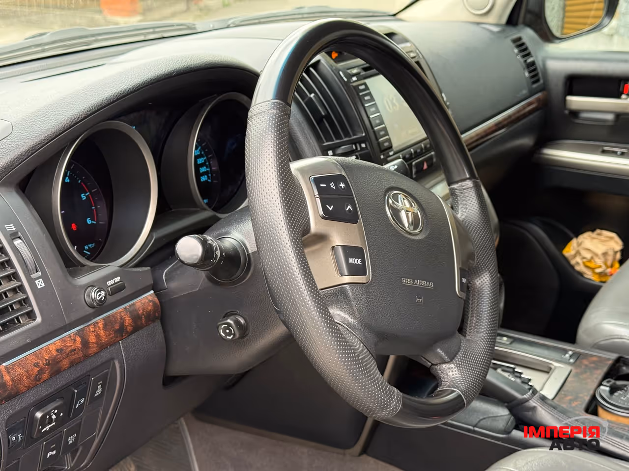Toyota Land Cruiser - фото 9