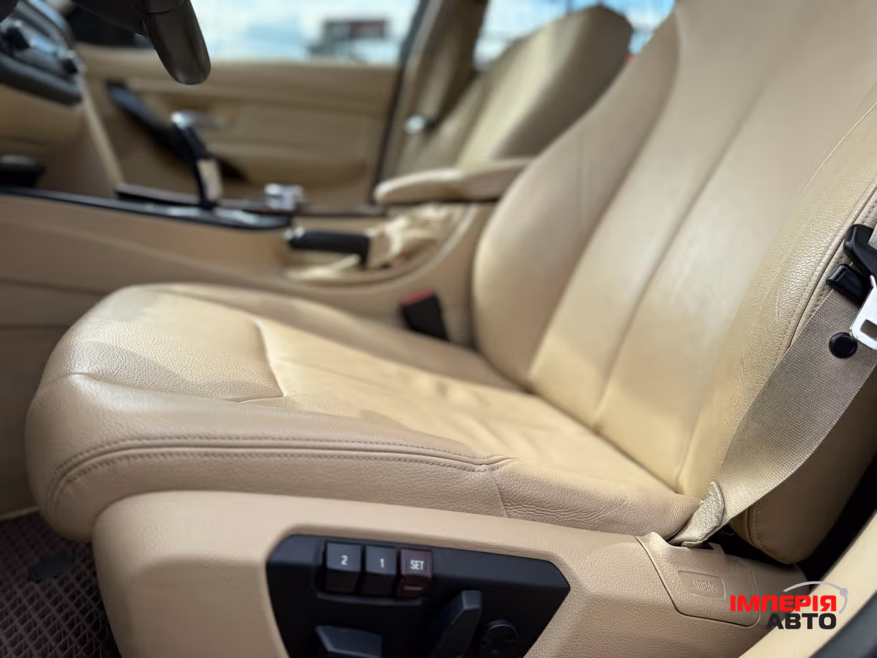 BMW 3 серії - фото 7