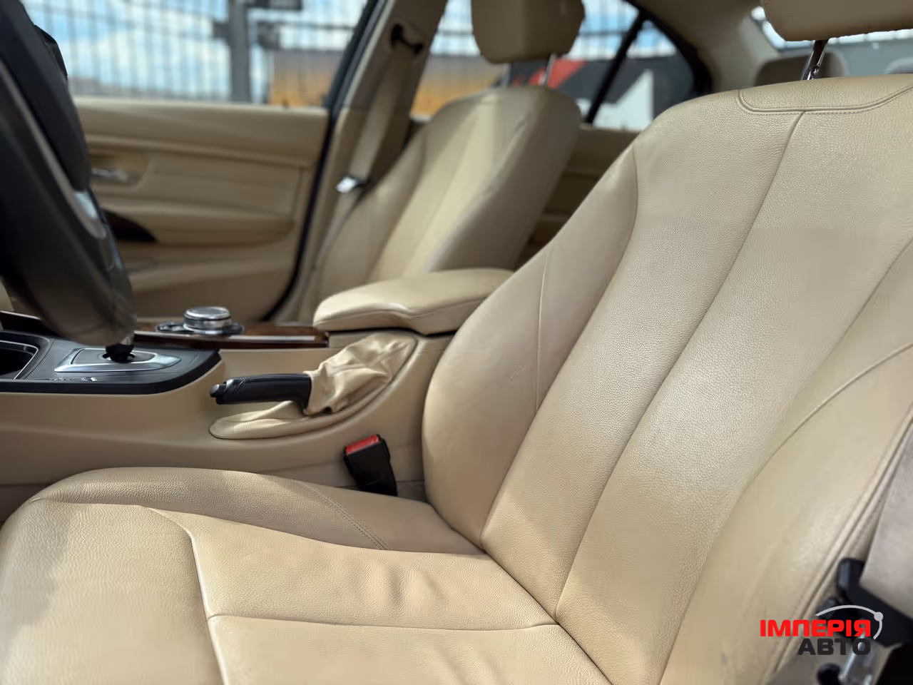 BMW 3 серії - фото 10