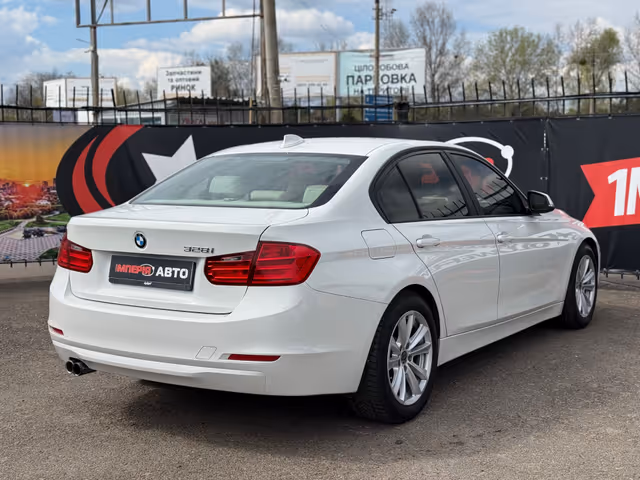BMW 3 серії - фото 5