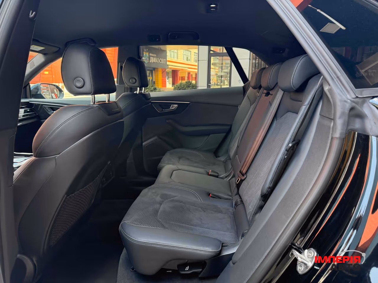 Audi Q8 - фото 45