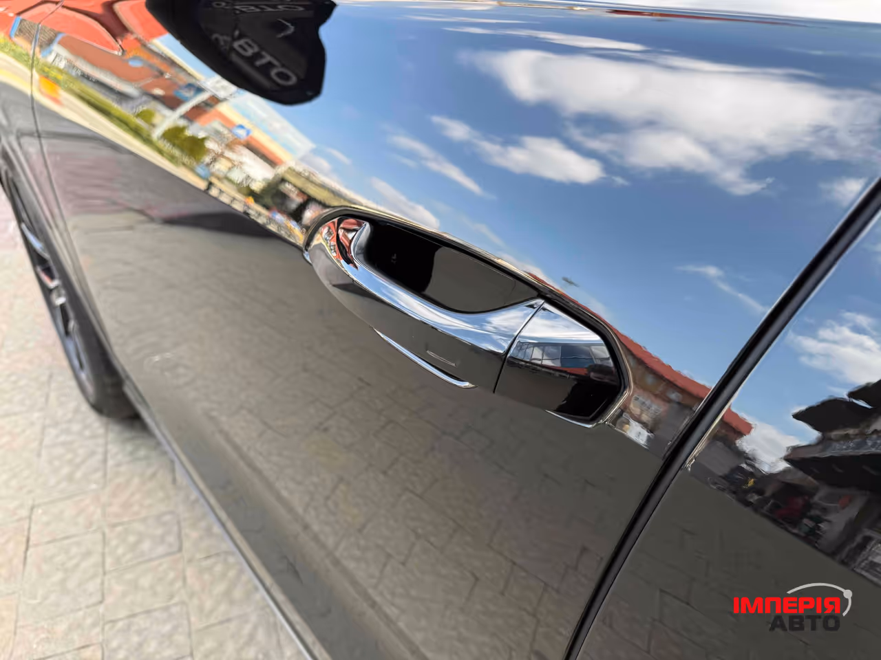 Audi Q8 - фото 14