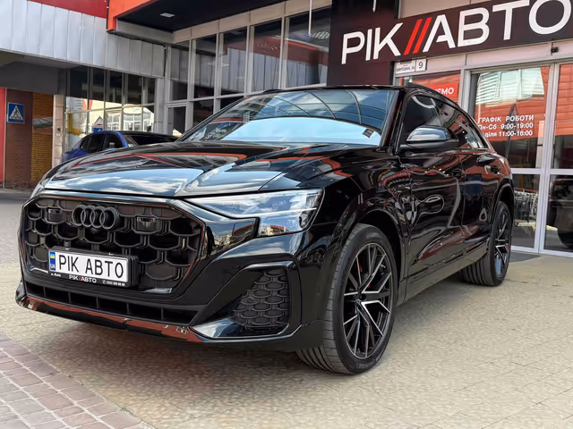 Audi Q8 - фото 2