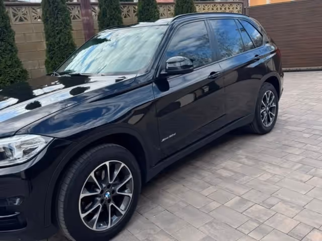 BMW X5 - фото 3