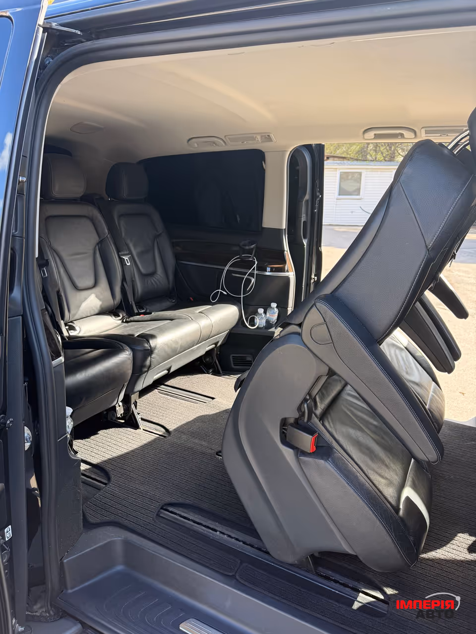 Mercedes-Benz V-Класс - фото 10