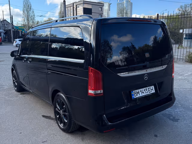 Mercedes-Benz V-Класс - фото 4