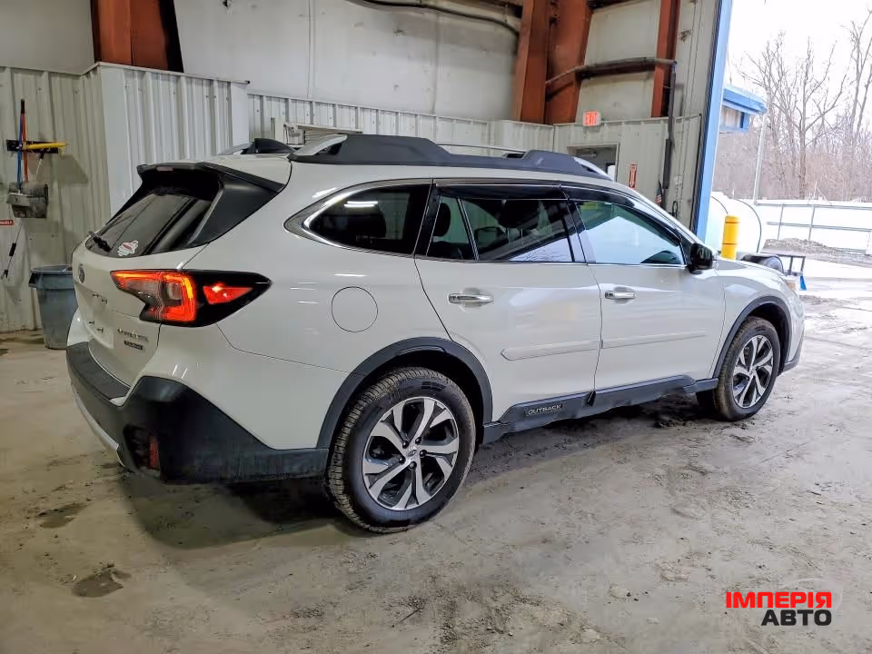 Subaru Outback - фото 4