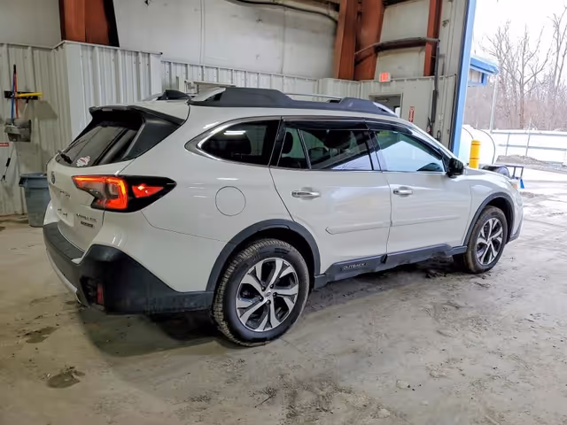 Subaru Outback - фото 4