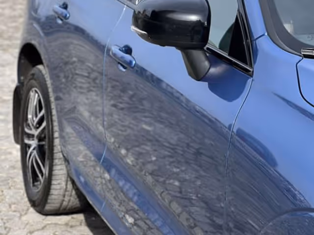 Volvo XC60 - фото 5