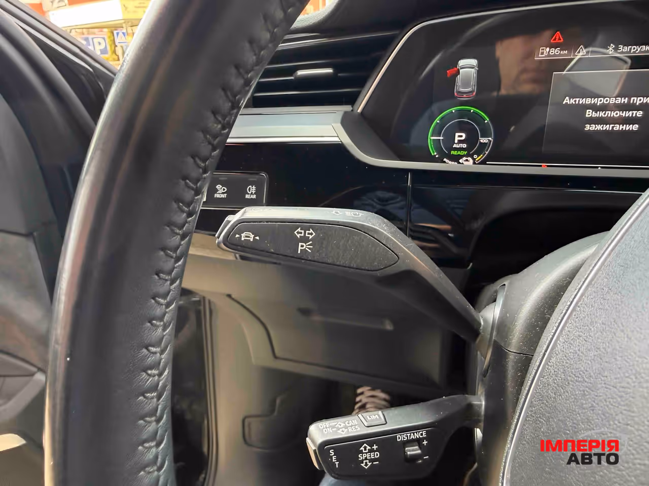 Audi e-tron - фото 26