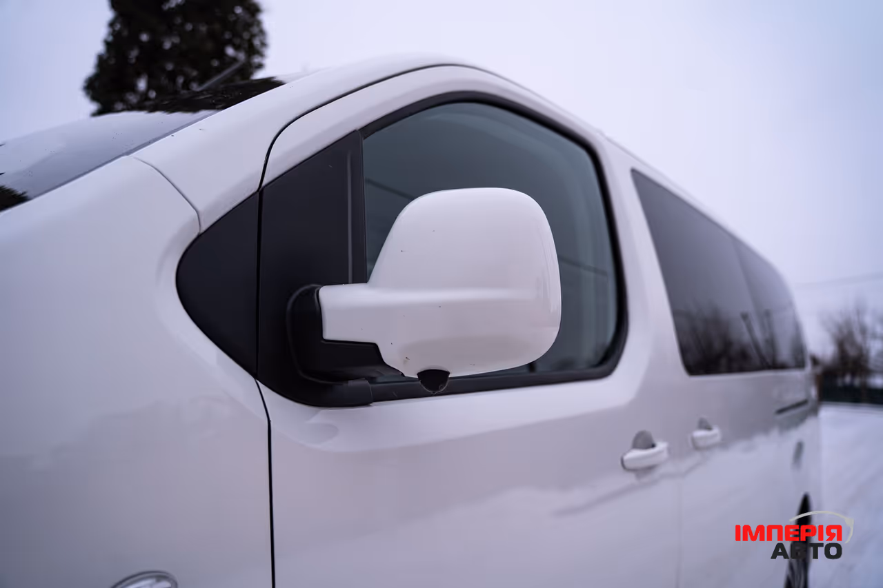 Peugeot Traveller - фото 19