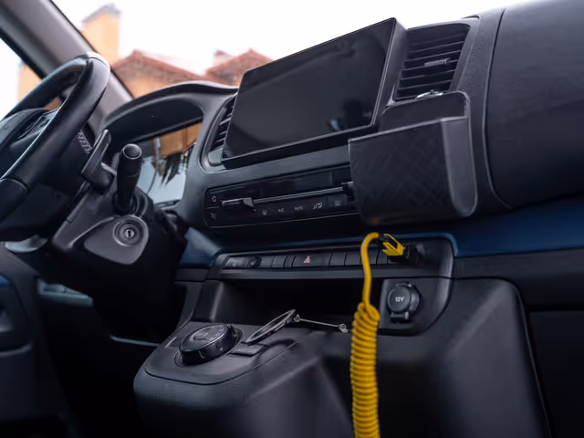 Peugeot Traveller - фото 5