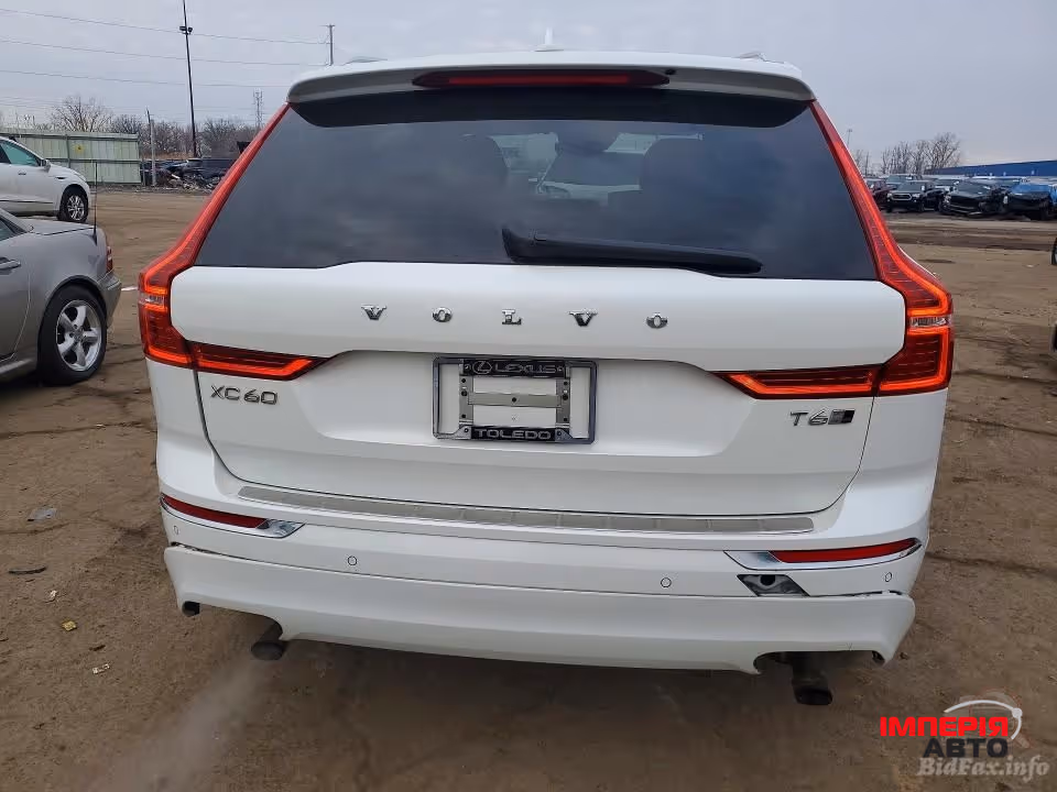 Volvo XC60 - фото 5