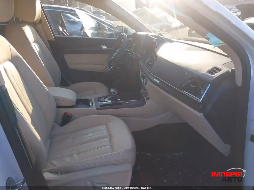 Audi Q5 - фото 8