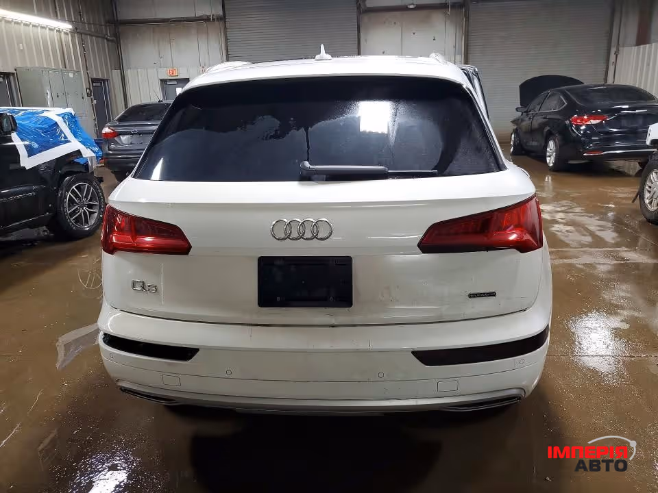 Audi Q5 - фото 6