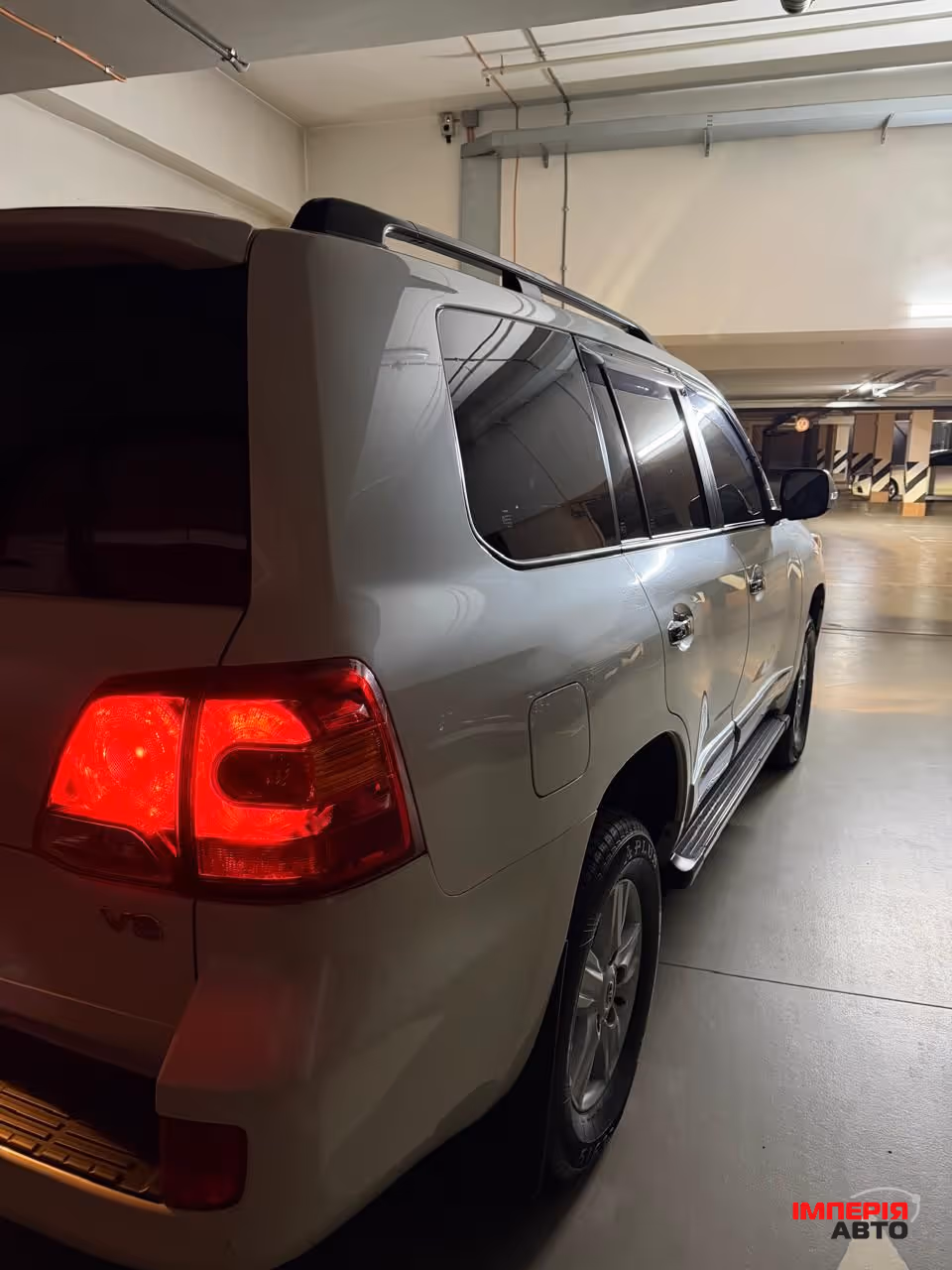 Toyota Land Cruiser - фото 3